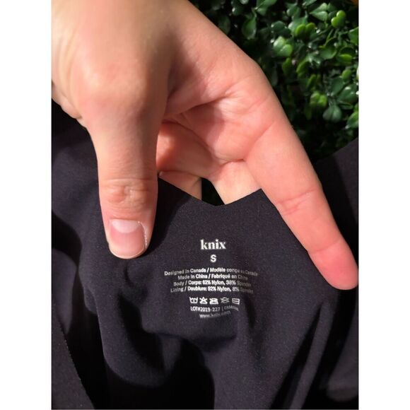 Knix LuxeLift Evolution Tank Top Size Smalll Black Removable Pads - Picture 2 of 3